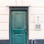 Casa Elvira - Centro Storico Sul Mare A 아파트