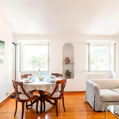 Casa Elvira - Centro Storico Sul Mare A Daire